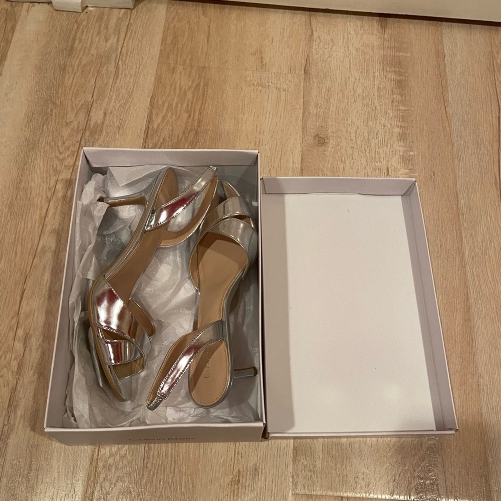 New In Box Calvin Klein Lucette Mirror Metallic S… - image 1